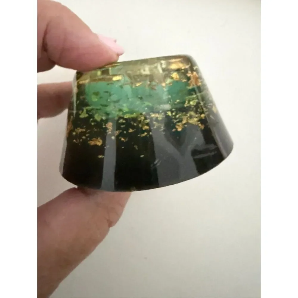 Vintage Colorado Gold mining themed souvenir paperweight with gold flakes